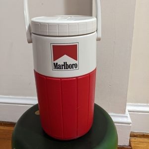 Marlboro Coleman 2 Qt 1/2 Gallon Water Jug Thermos Cooler!